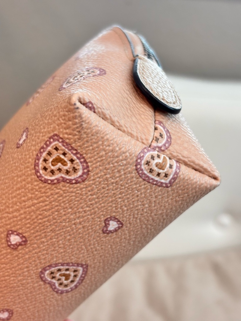 COACH Cosmetic Case 17 with Western Heart Print - Picture 6 of 13